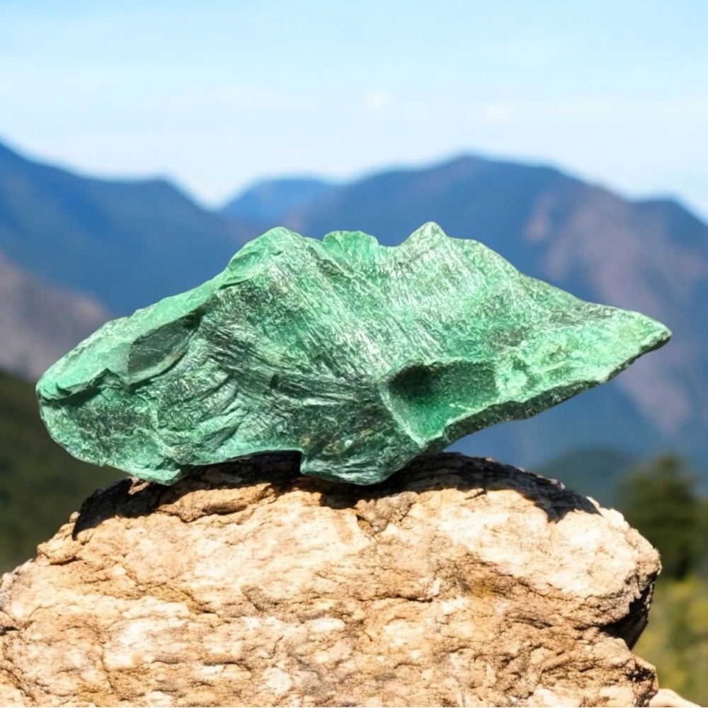 🟣Silky Green Malachite Raw Chunk